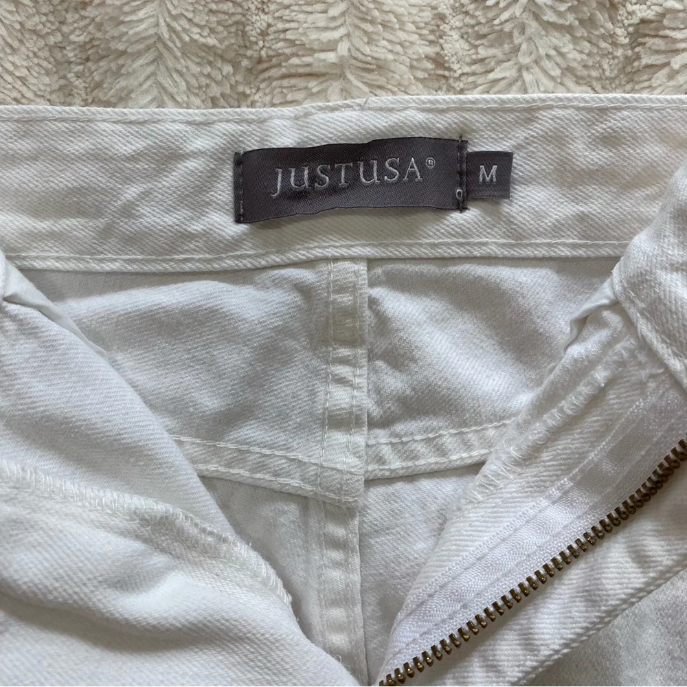 White Jean‎ shorts
